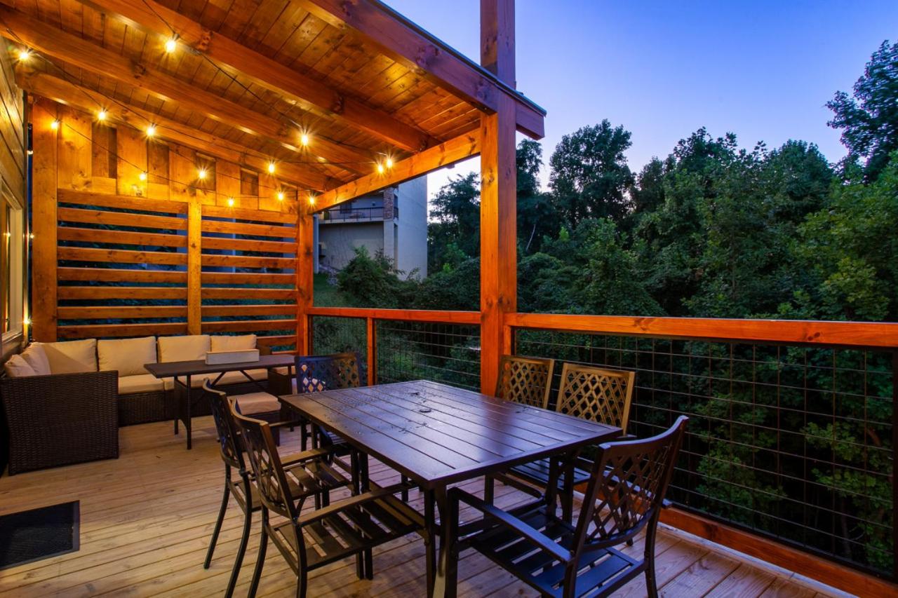 The Sundrop Hot Tub Game Room Community Pools