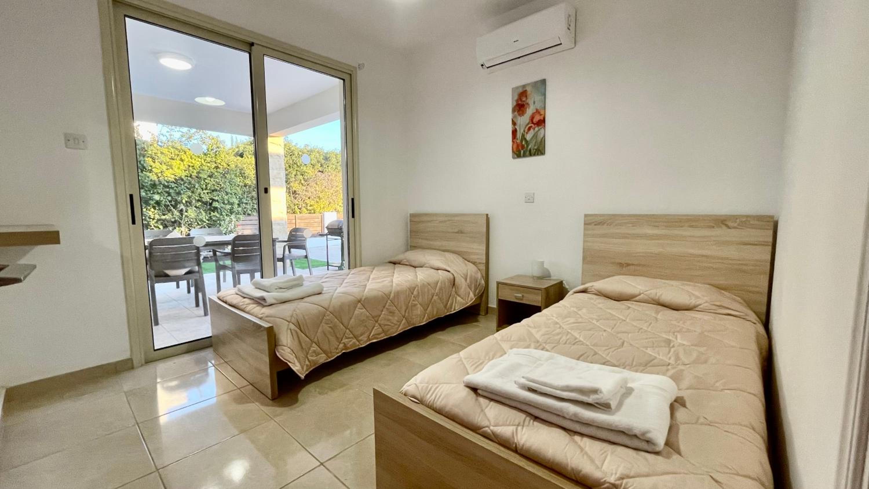 Villa Georgina & Villa Marianda Coral Bay