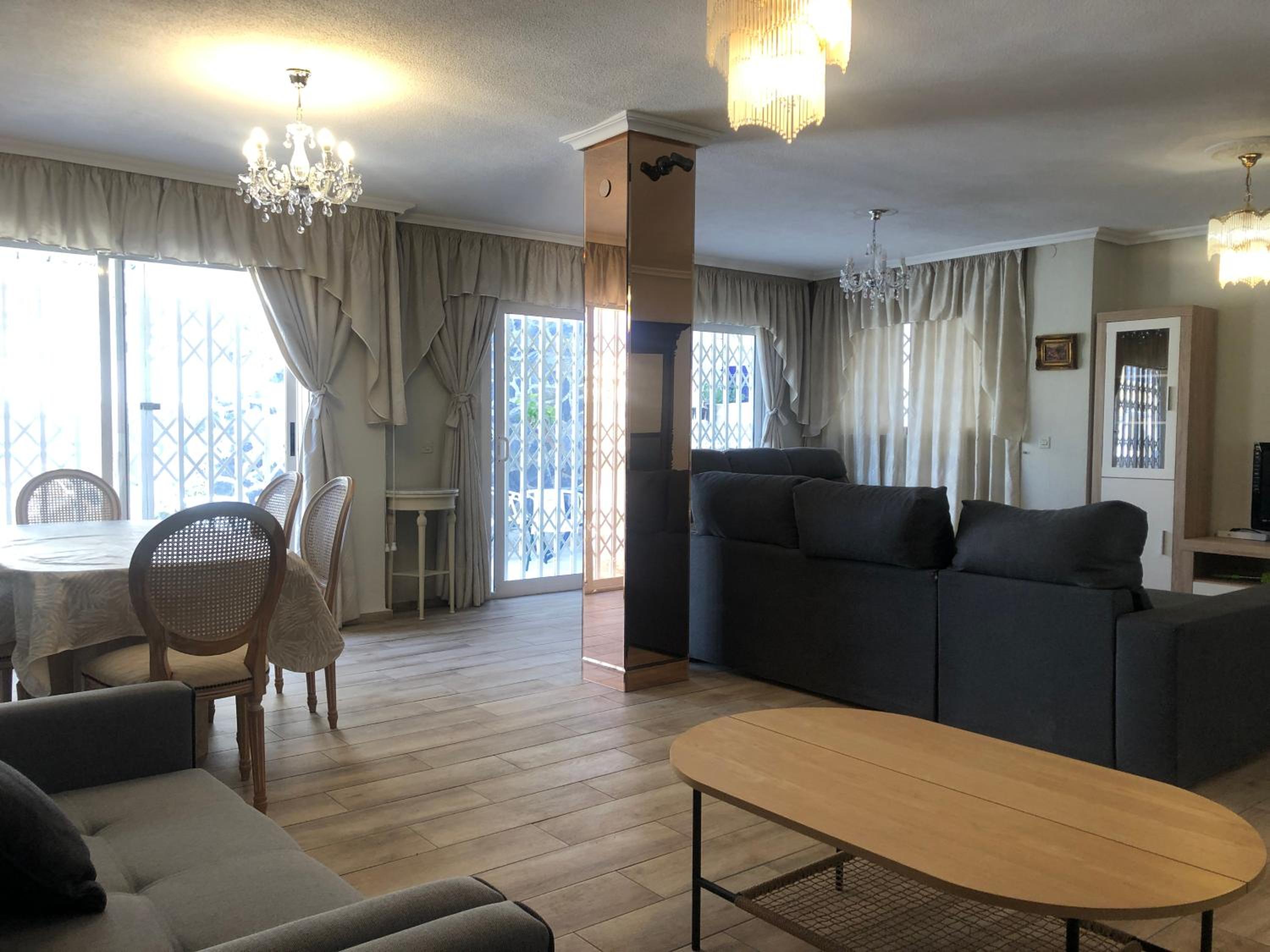HOLIDAY CHALET BENIDORM