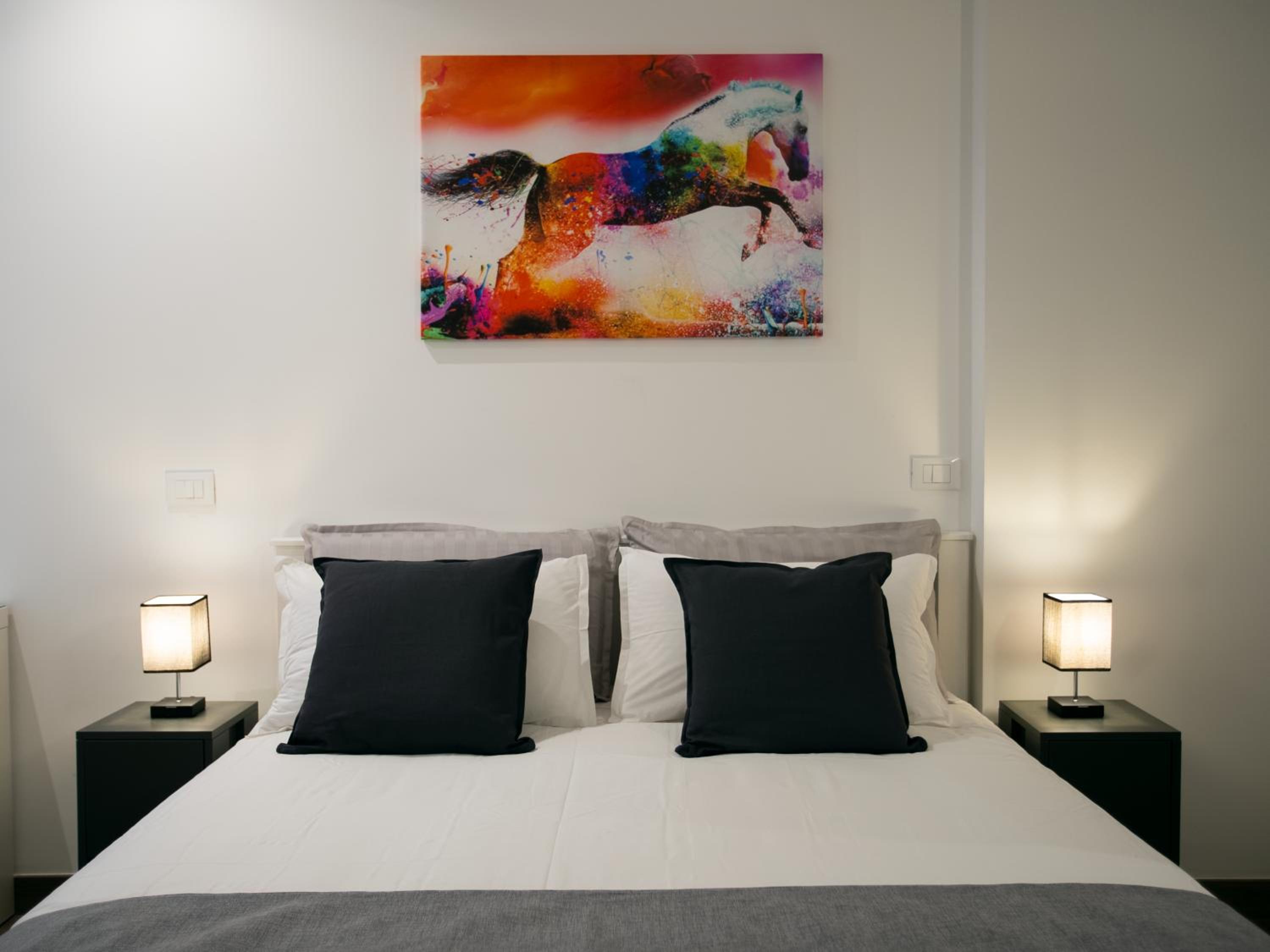 Anastasio Vatican Rooms G H