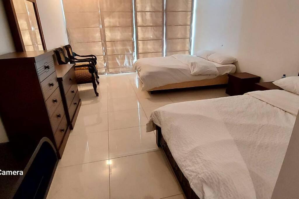 Family friendly house in Bahrian