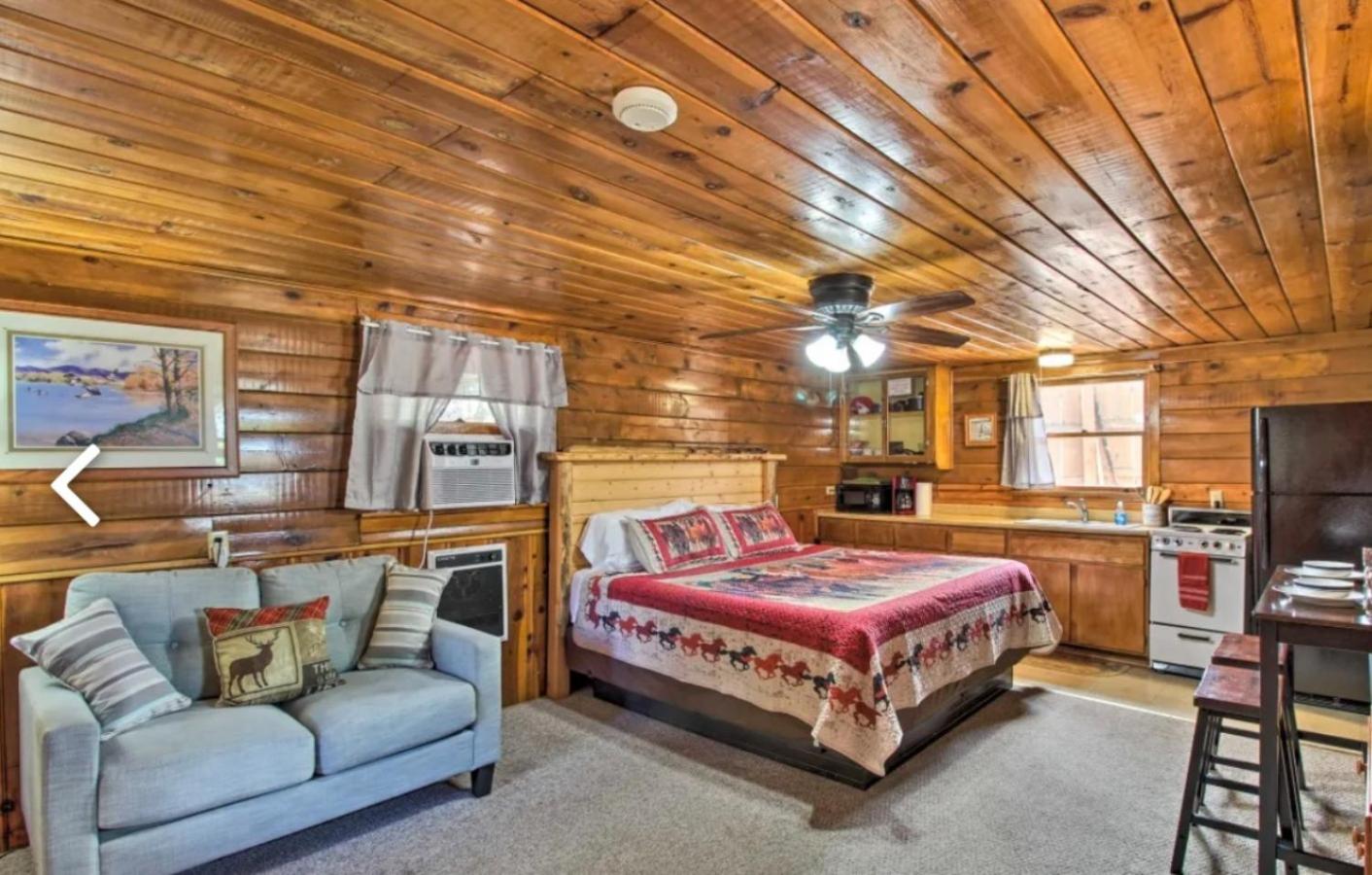 Hidden Rest Cabins and Resort