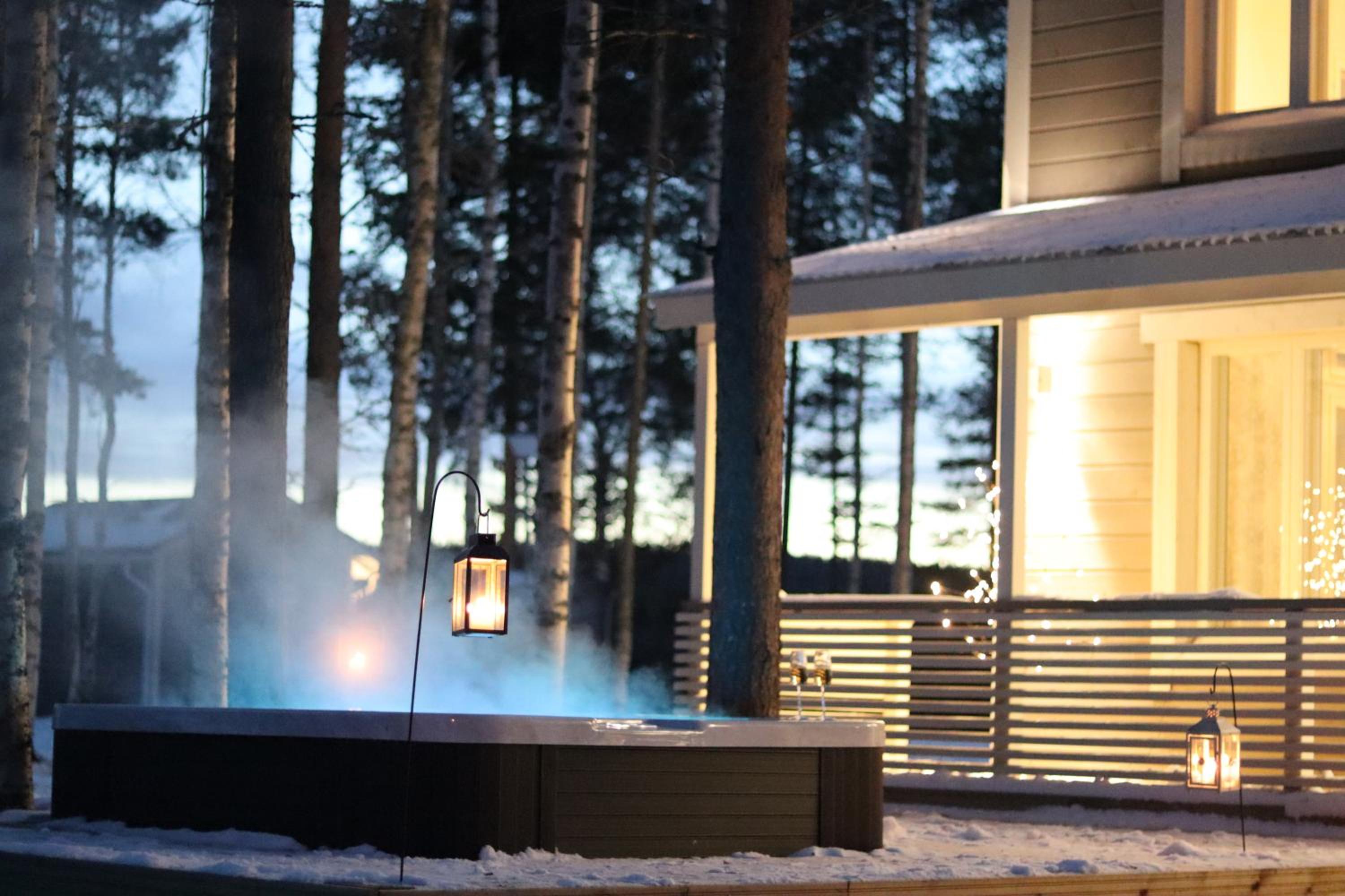 Luxurious Villa Snow with Jacuzzi
