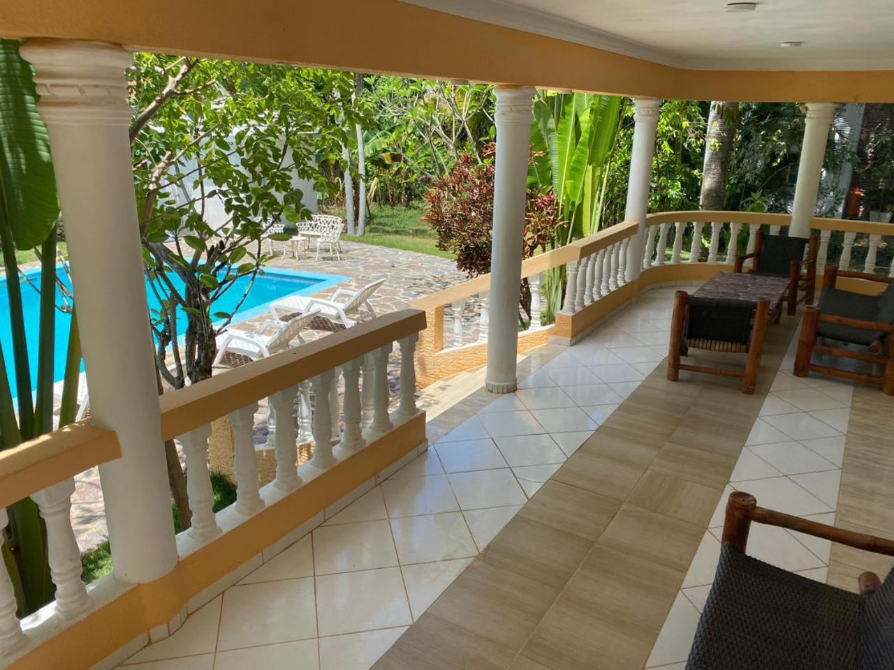 4 bedroom villa, security, private pool, ocean view