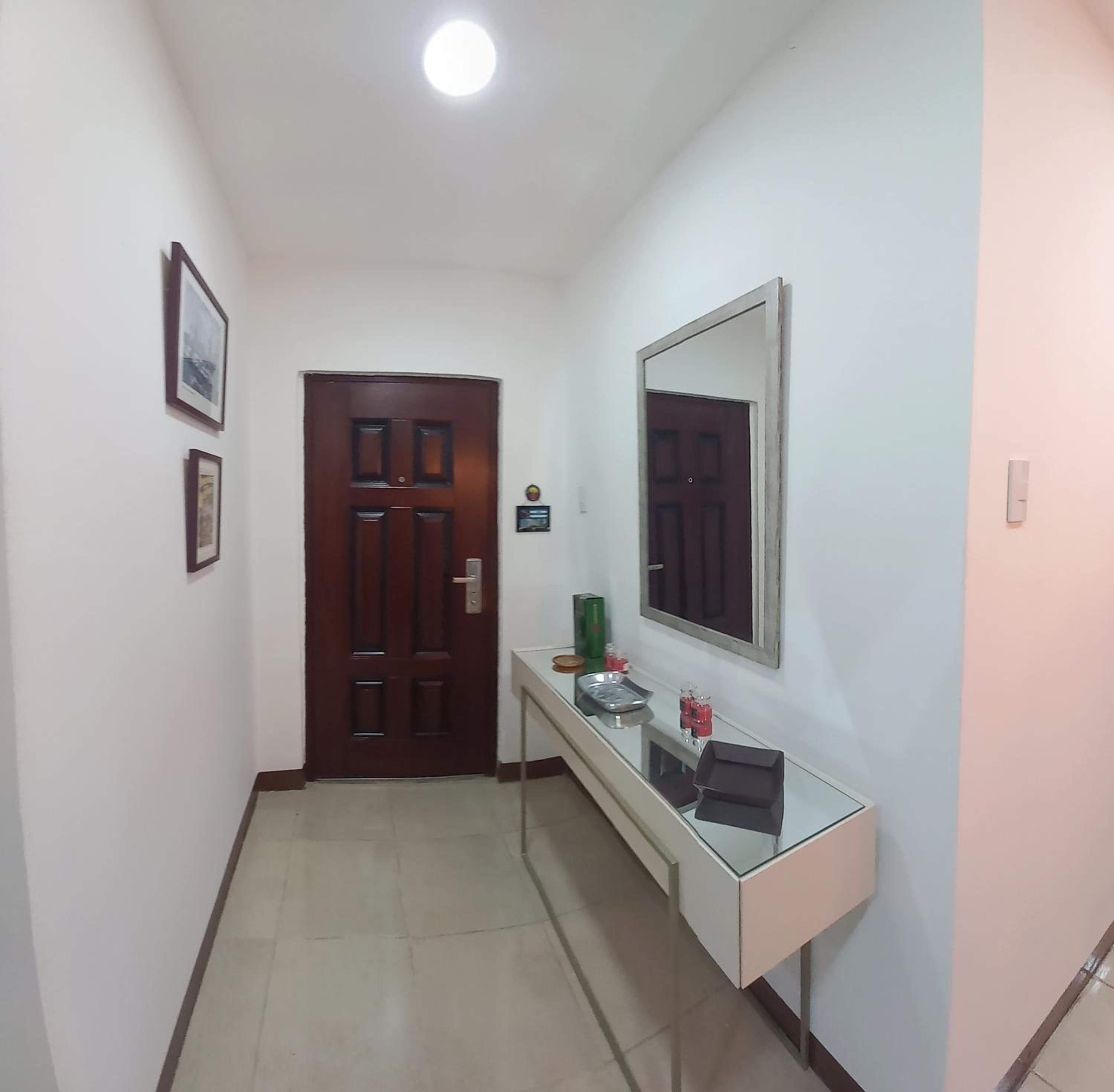 Remodeled Downtown Apartment - Centro de Guayaquil