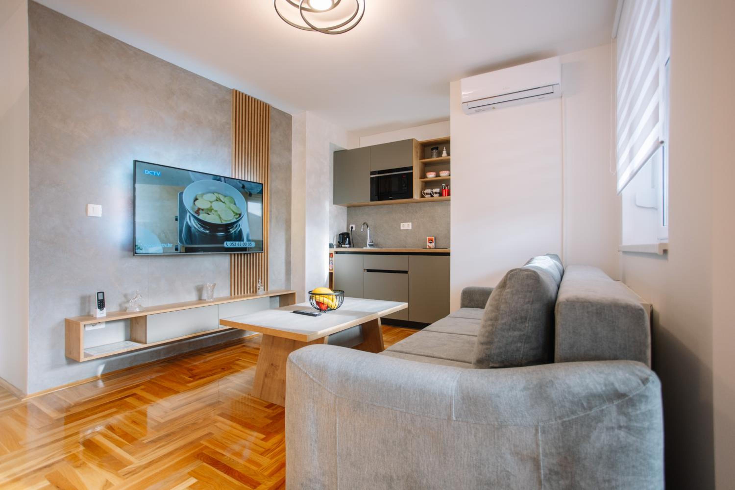 Apartments Hana City Center