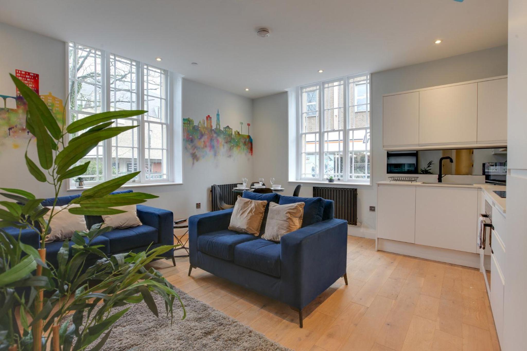 New London Life Executive Apartments view 2
