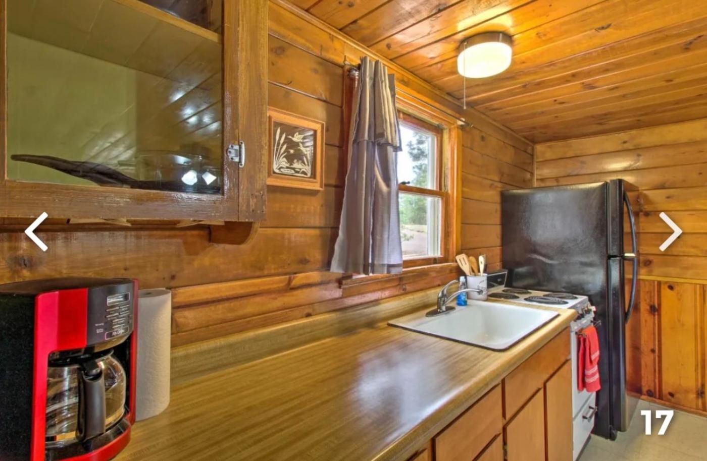 Hidden Rest Cabins and Resort
