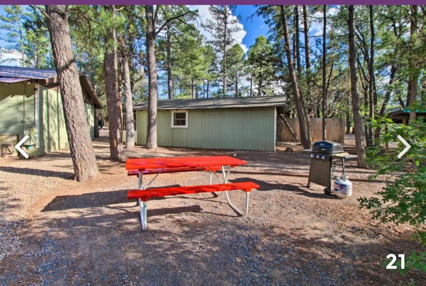 Hidden Rest Cabins and Resort