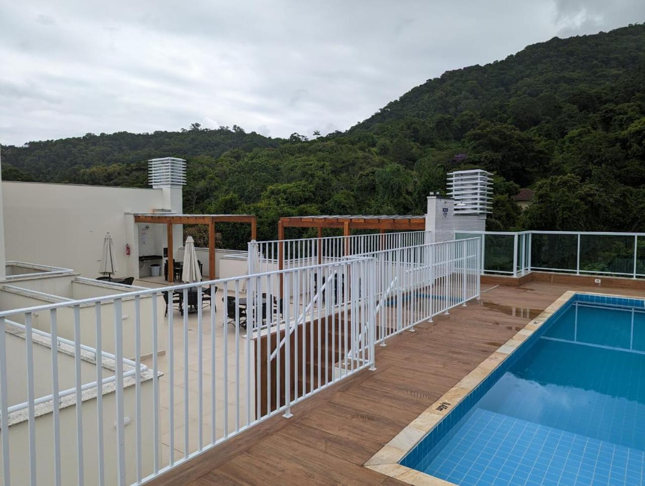 Apartamento VIP Toninhas Lumiere