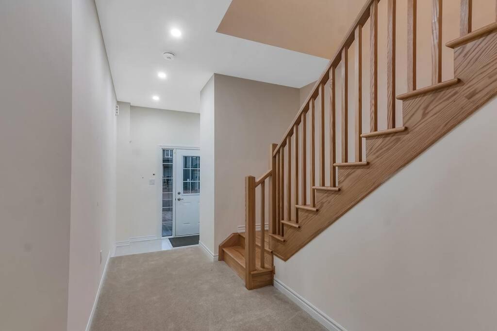 Treasure in Brant - 4 Bedroom Detached House
