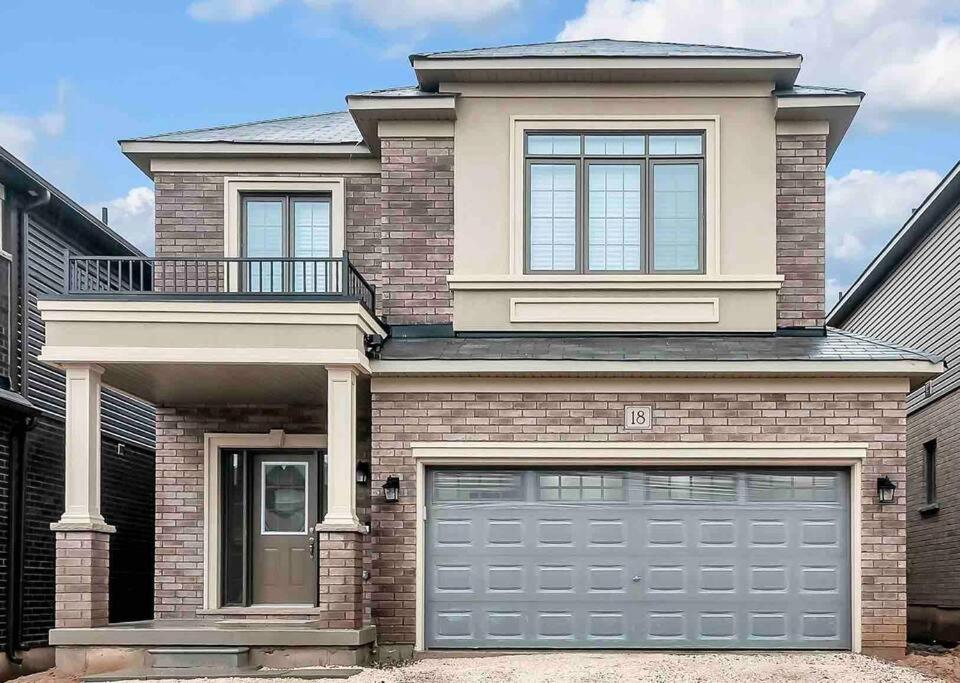 Treasure in Brant - 4 Bedroom Detached House