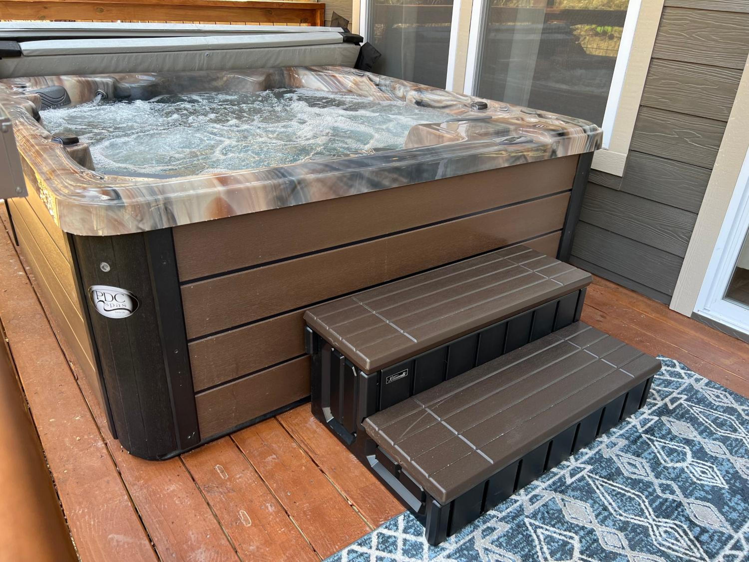 Mins to Gburg Sleeps 8 Hot Tub Arcade Area Pool view 3