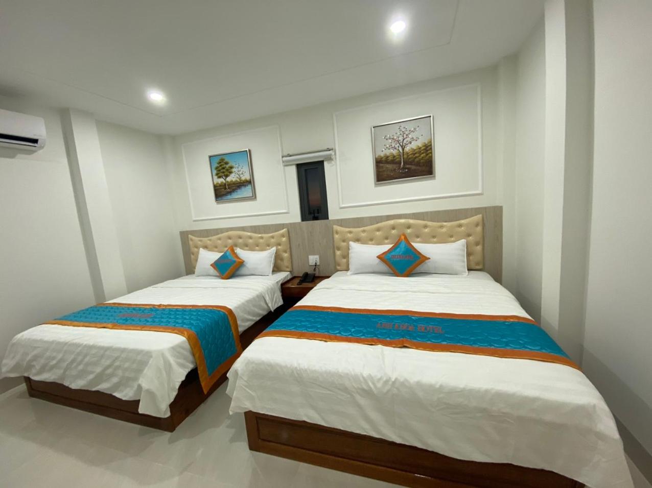 KHÁCH SẠN Biển Xanh
