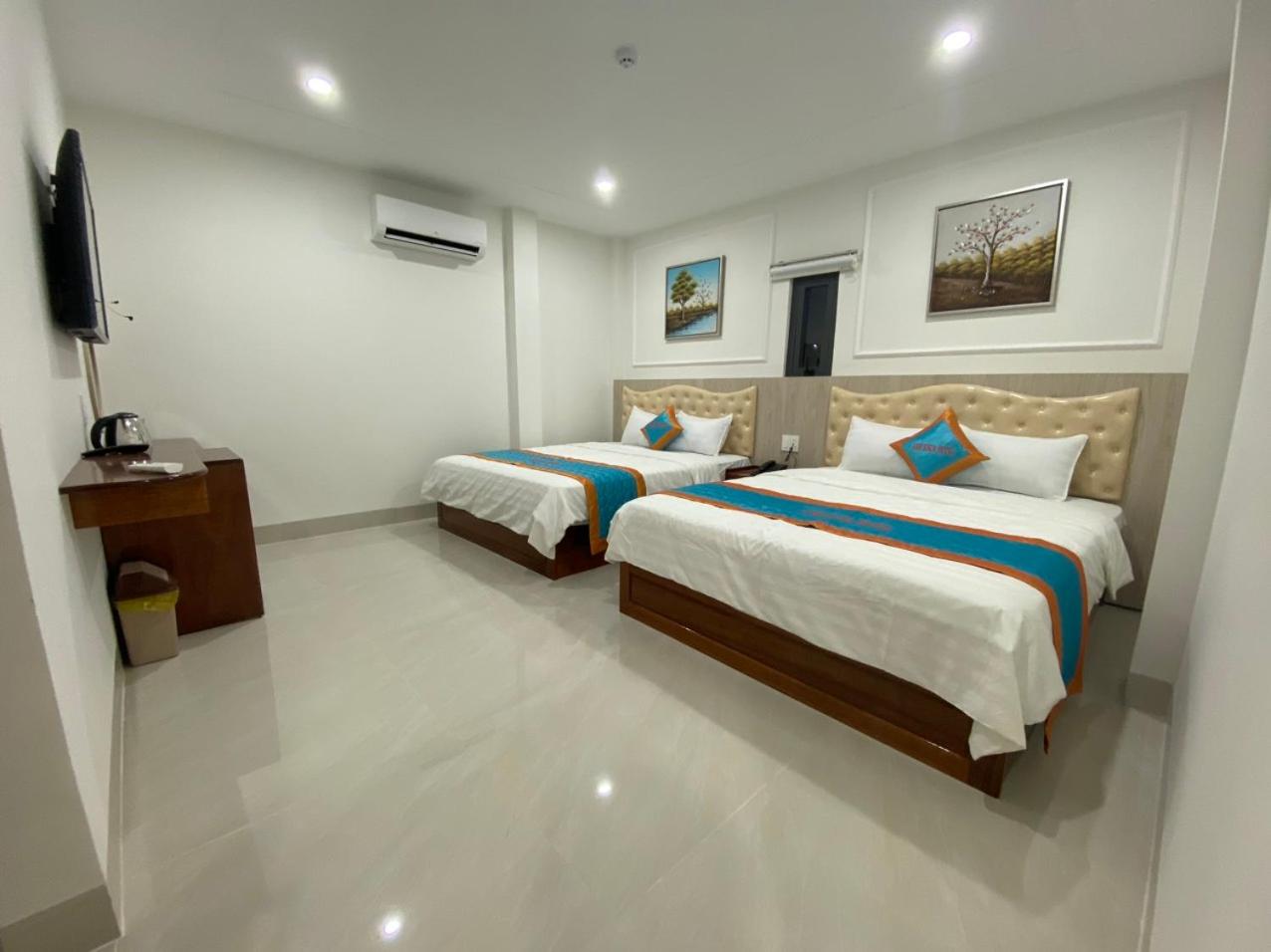 KHÁCH SẠN Biển Xanh