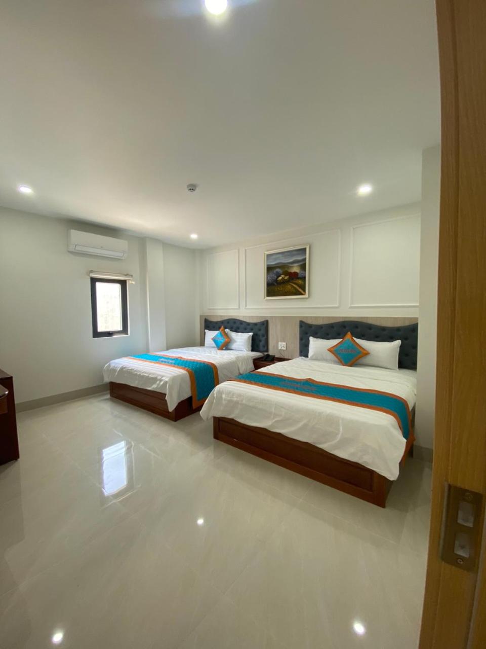 KHÁCH SẠN Biển Xanh