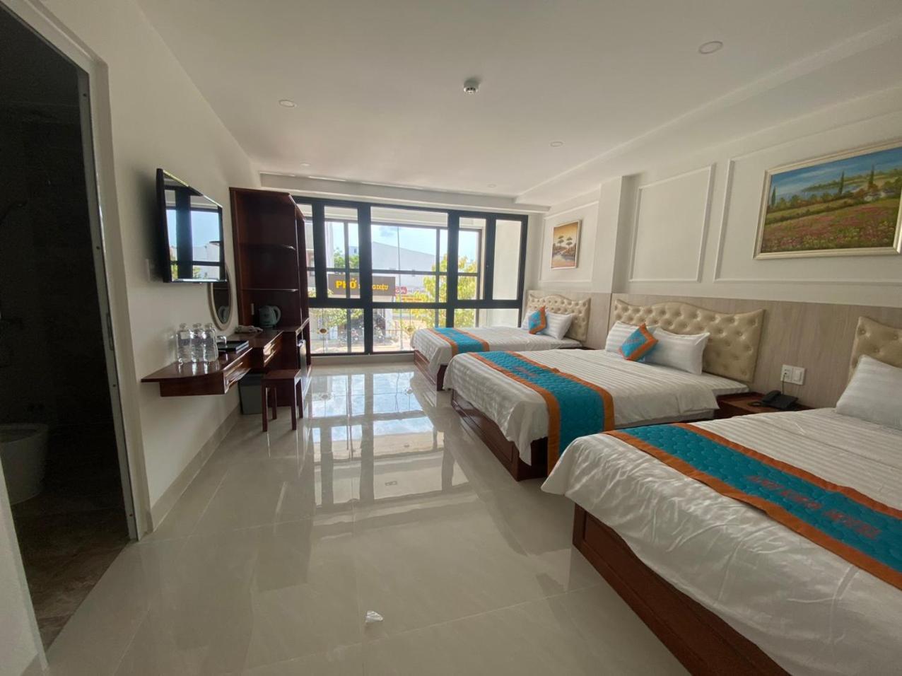 KHÁCH SẠN Biển Xanh