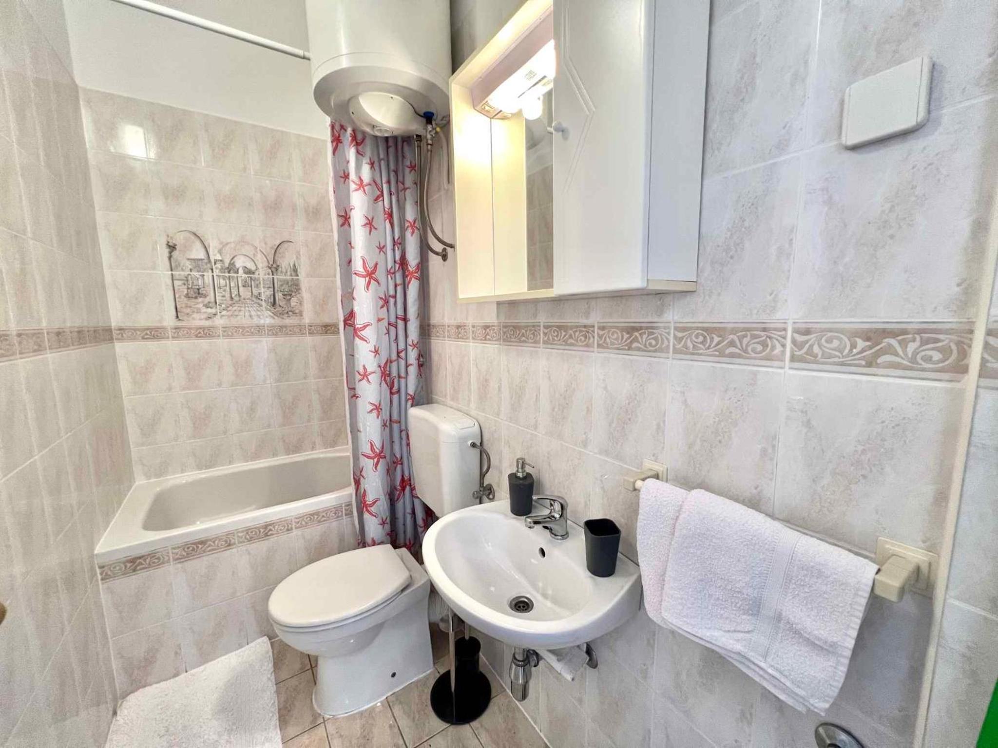 Apartments in Crikvenica 44015 view 4