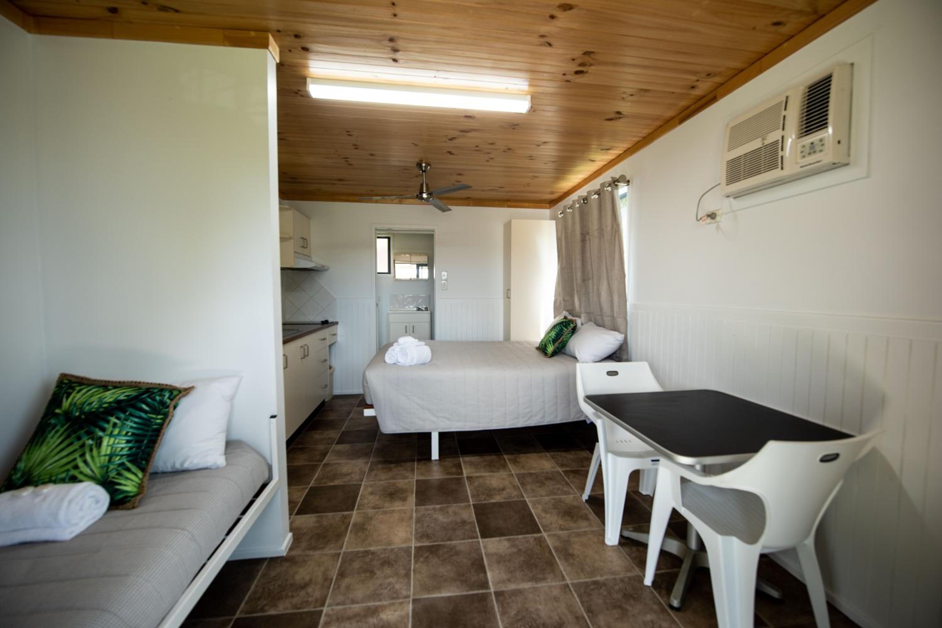Sarina Palms Caravan and Cabins Village