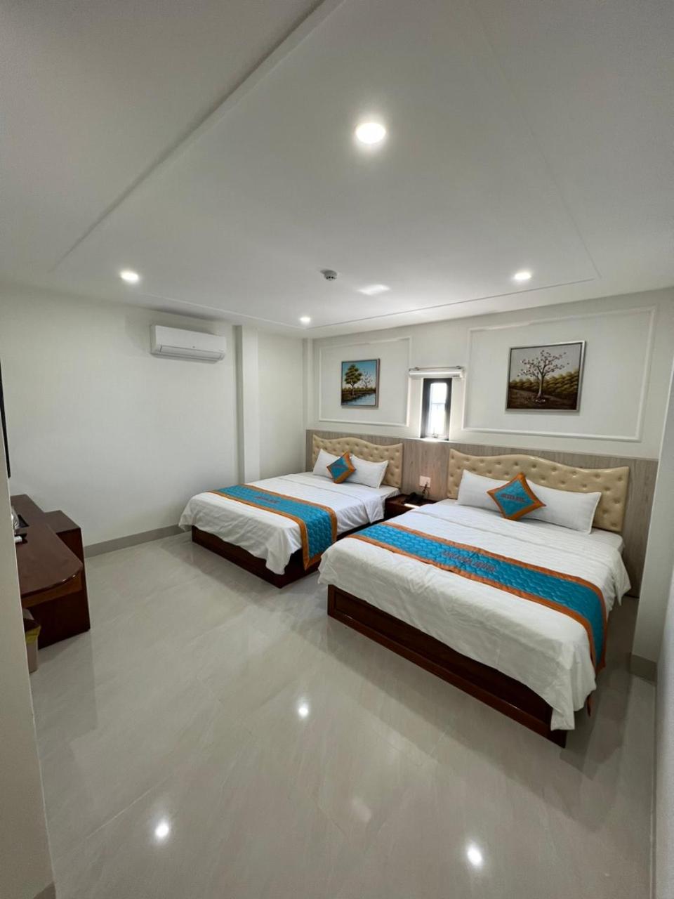 KHÁCH SẠN Biển Xanh