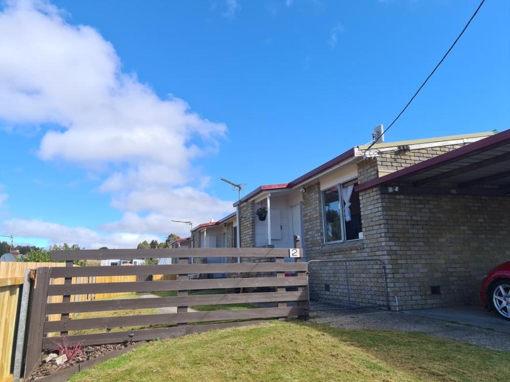 Hotel Waratah Waterfall Retreat Unit 3 Free Pay Tv Free Wifi