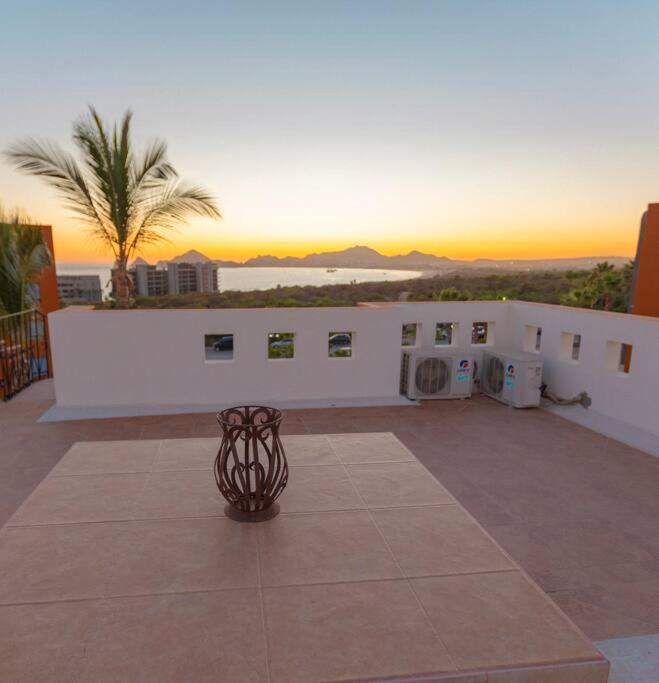 3 Bed 4 bath Ocean View with Heated Pool. view 4