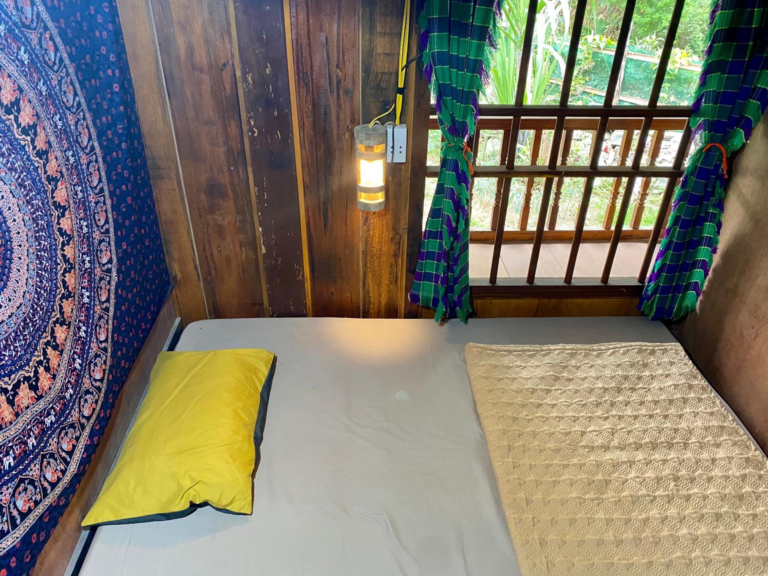 Du Gia Field View Homestay