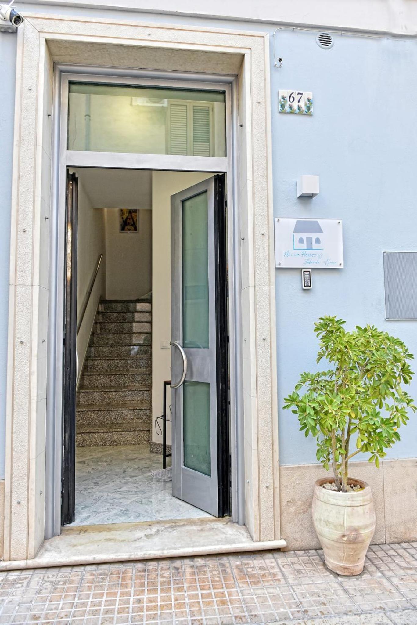 Hotel Nizzahouse - Image 1