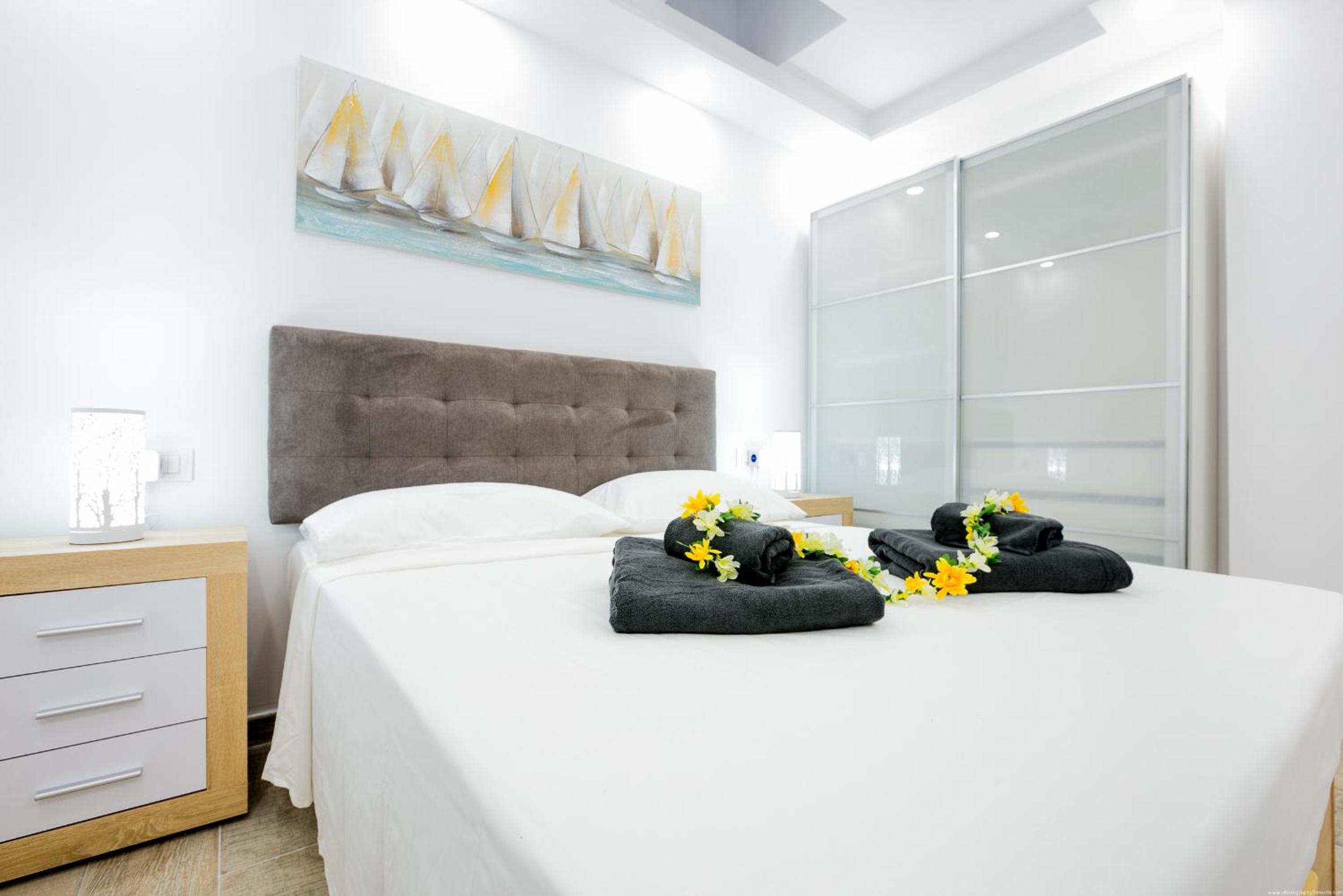 Lacme Luxury Las Americas