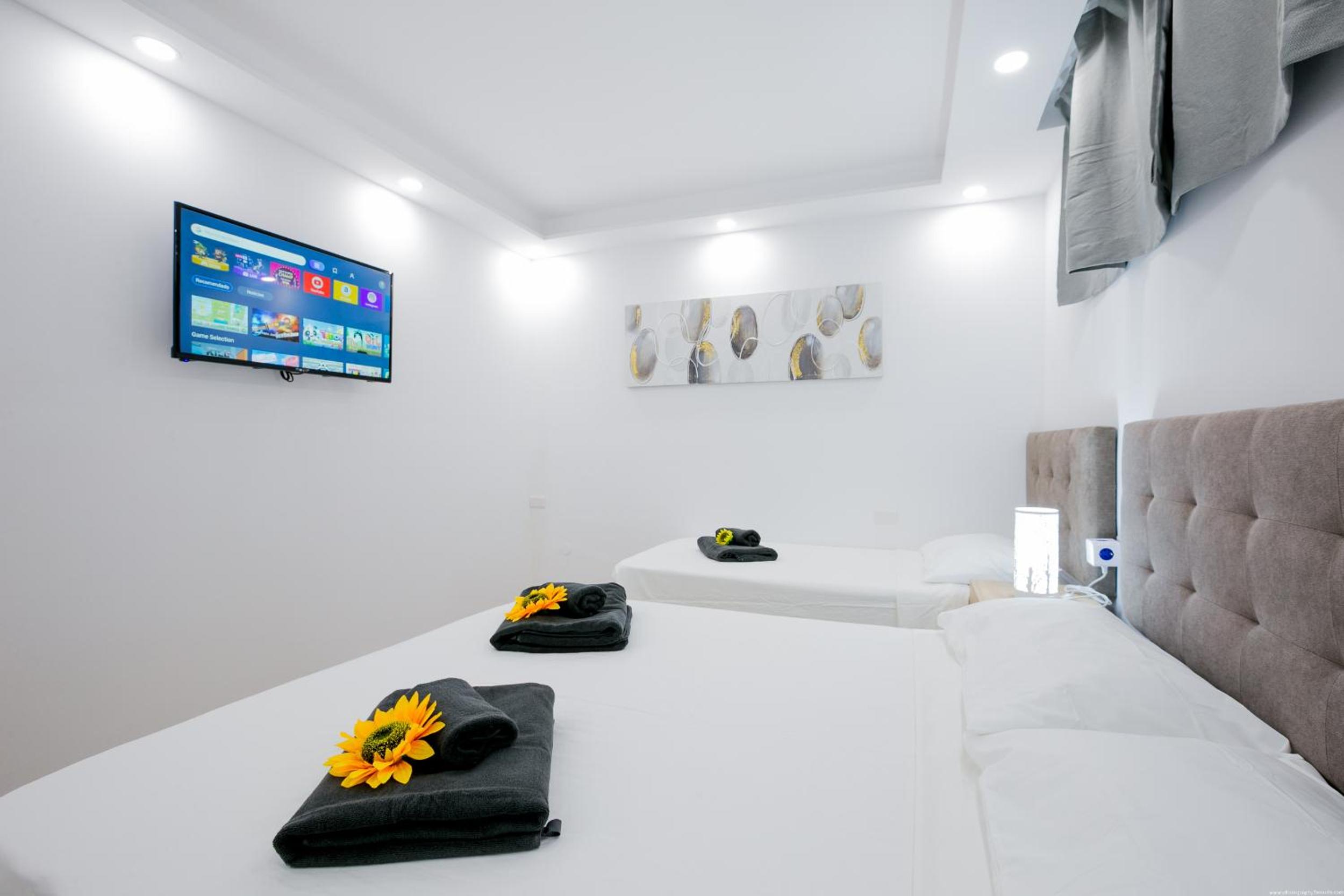 Lacme Luxury Las Americas