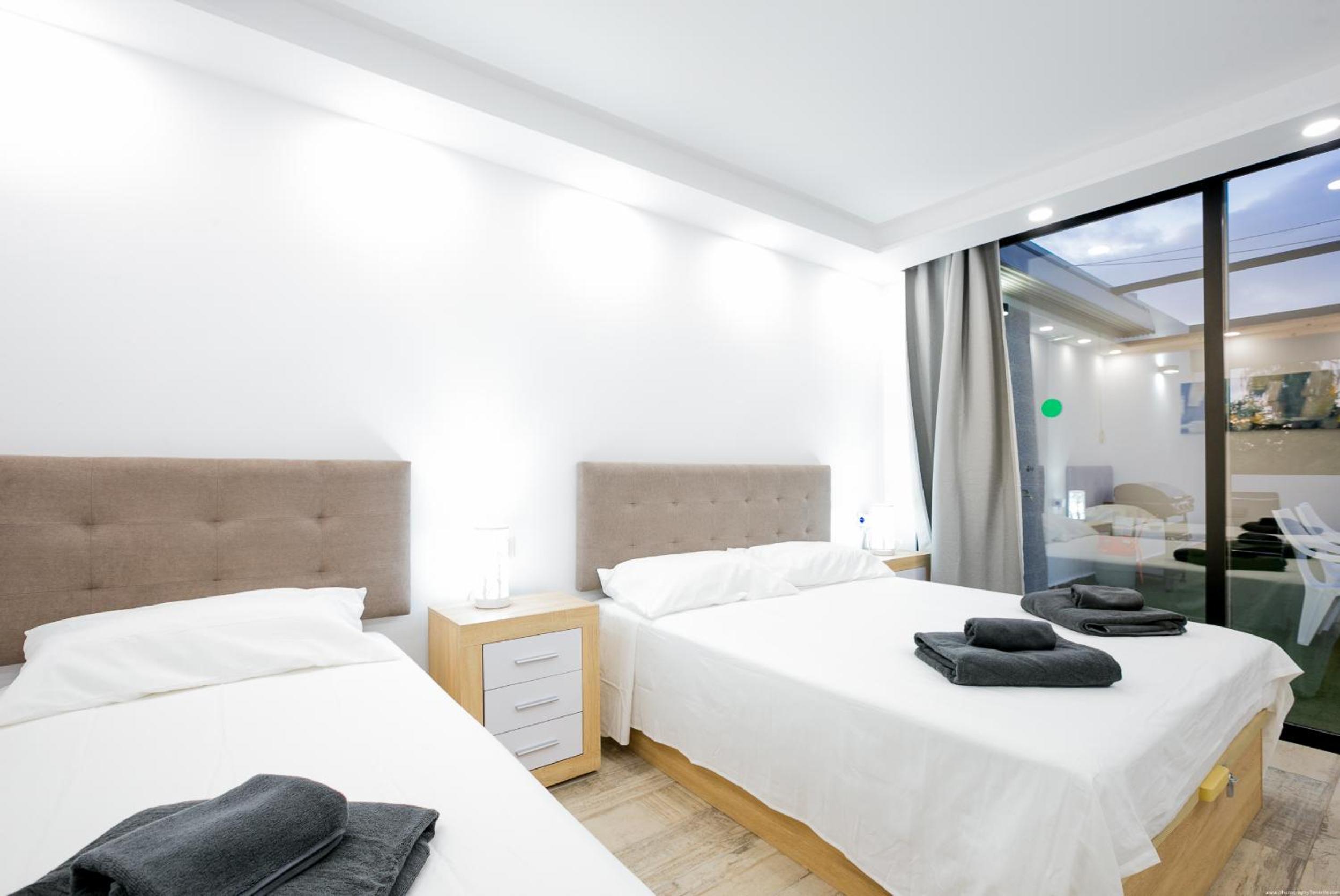 Lacme Luxury Las Americas