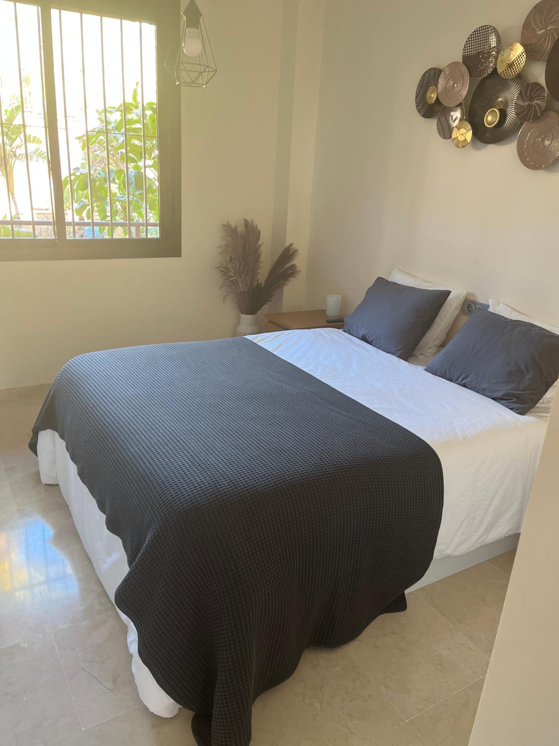 Modern Calanova Sea Golf apartment
