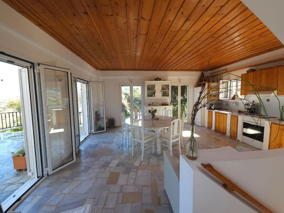 Peloponnese Hideout - White house with the sea view view 4