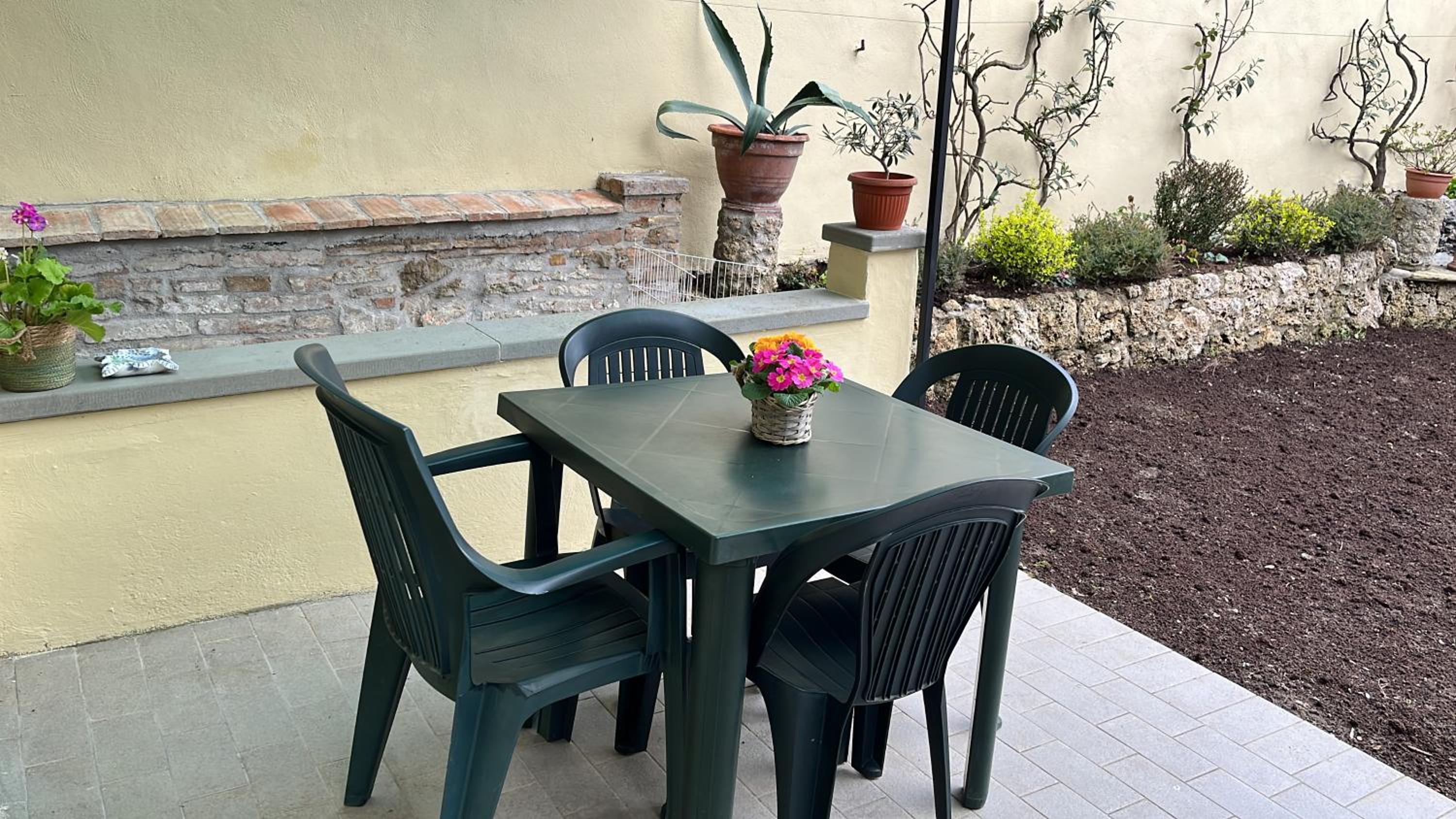 CASA DI SILVIA_MONOLOCALE