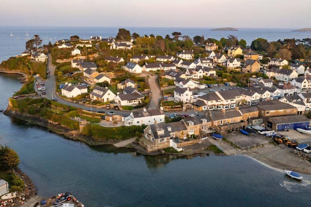 Compass Cottage