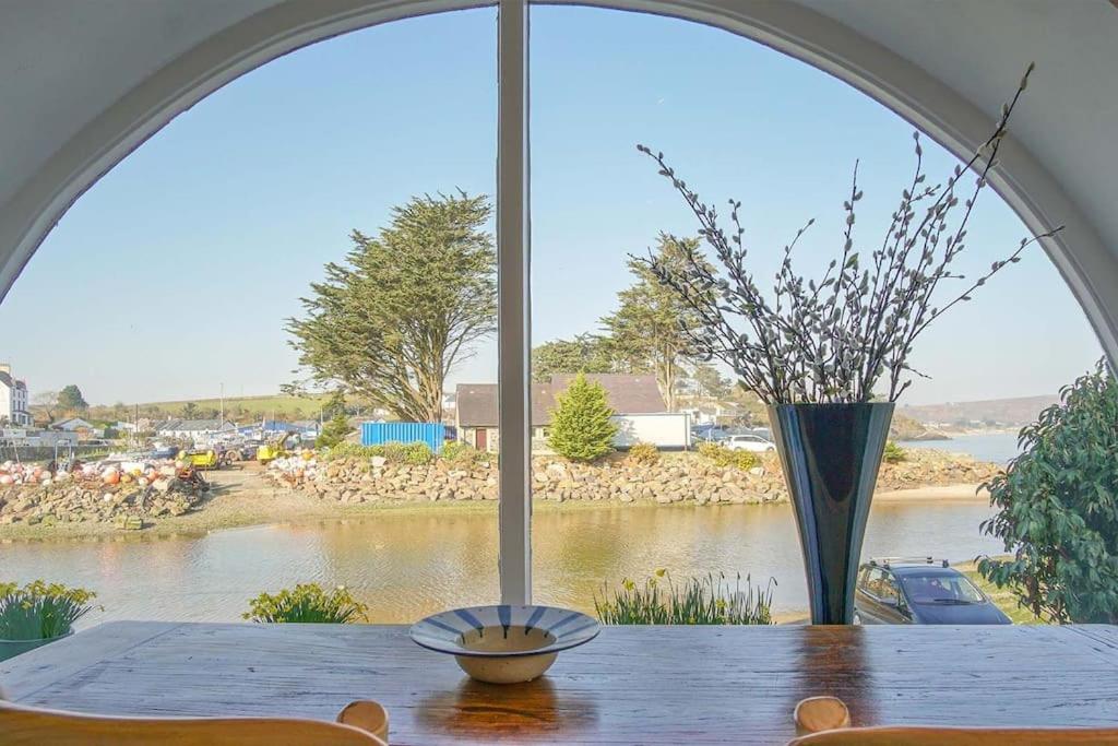 Compass Cottage