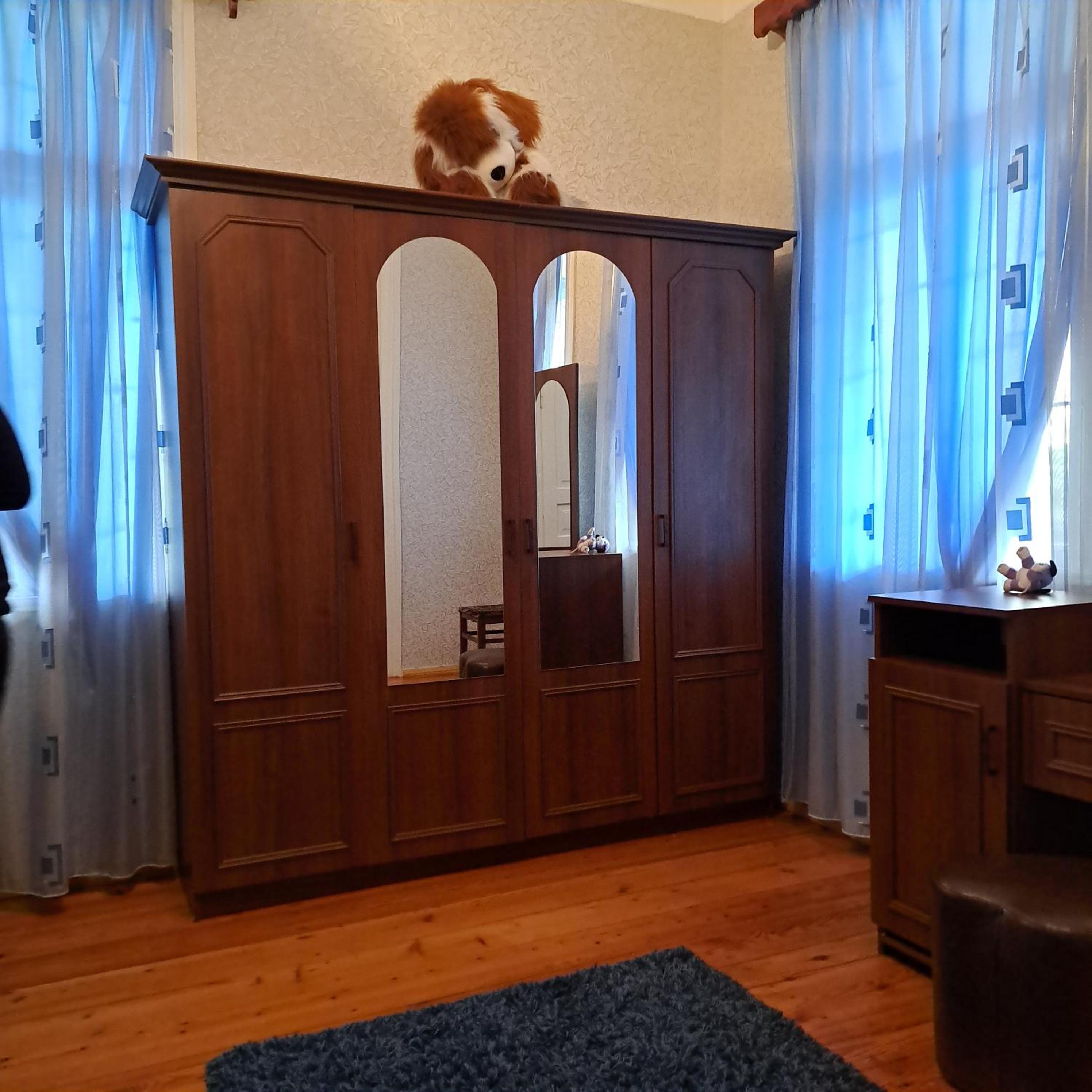 Photo 33