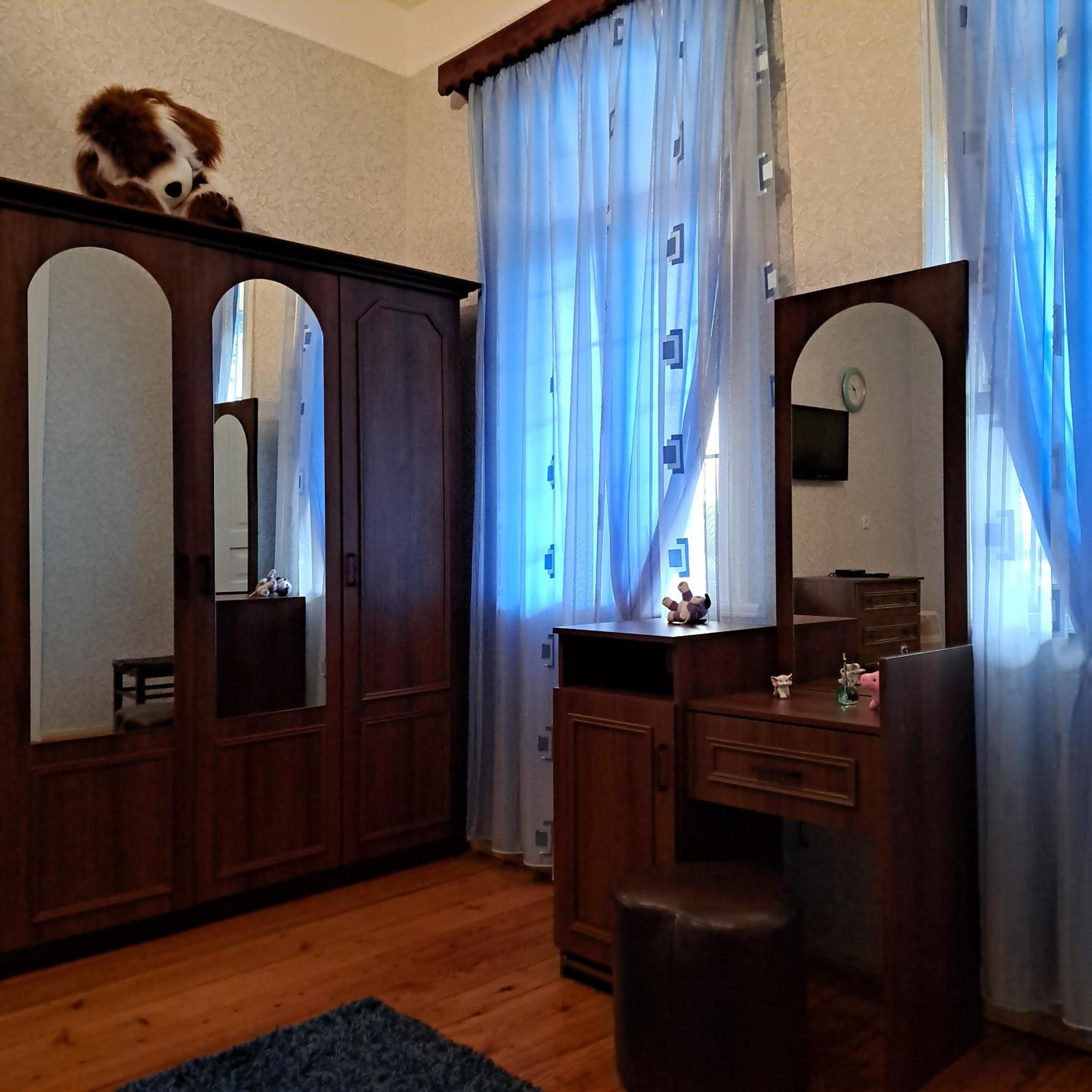 Photo 32