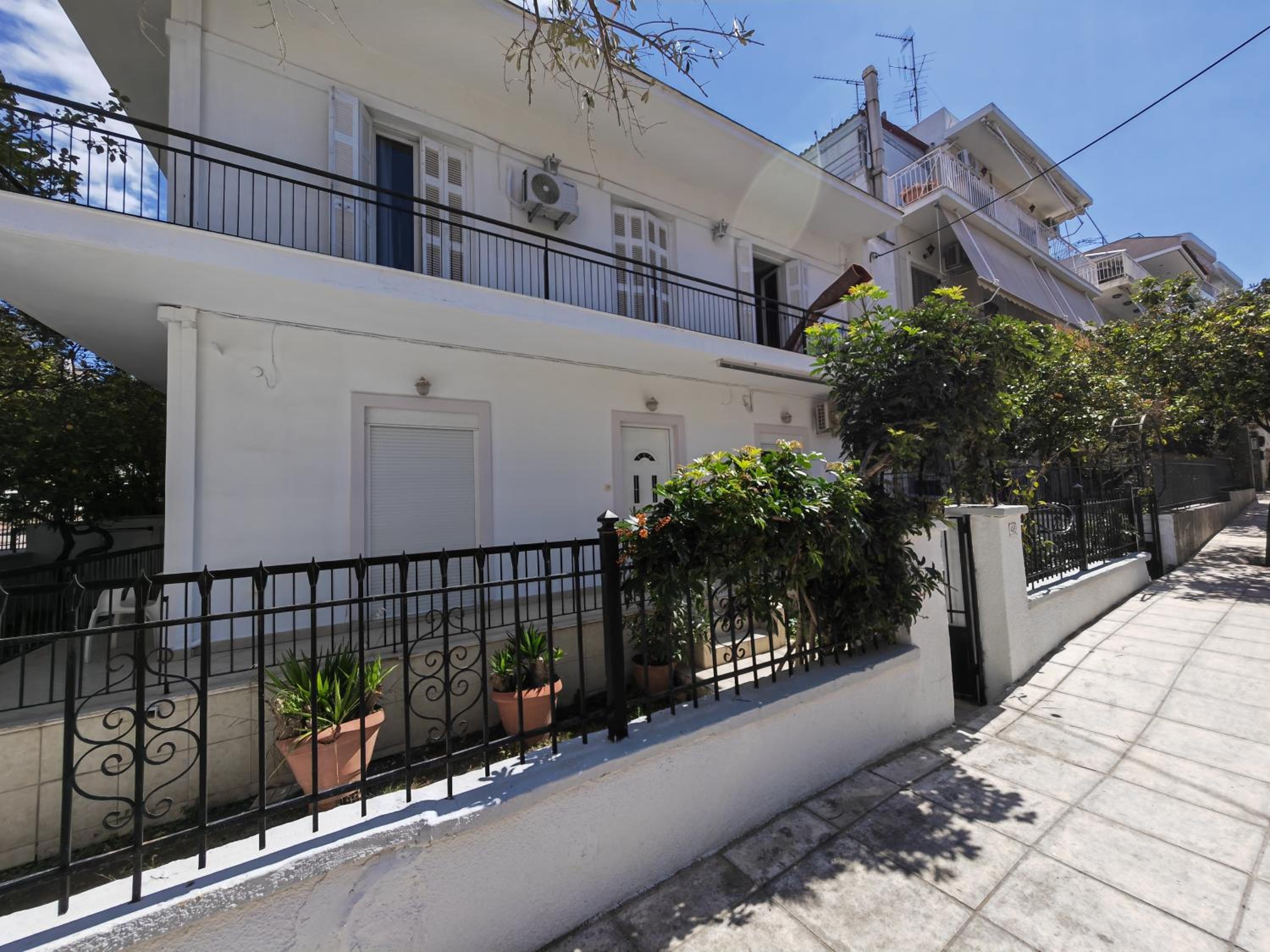 ATHENS 3br Riviera Alimos