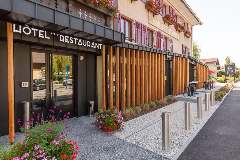 Hotel Hôtel-Restaurant "Les Rochers" - Image 1