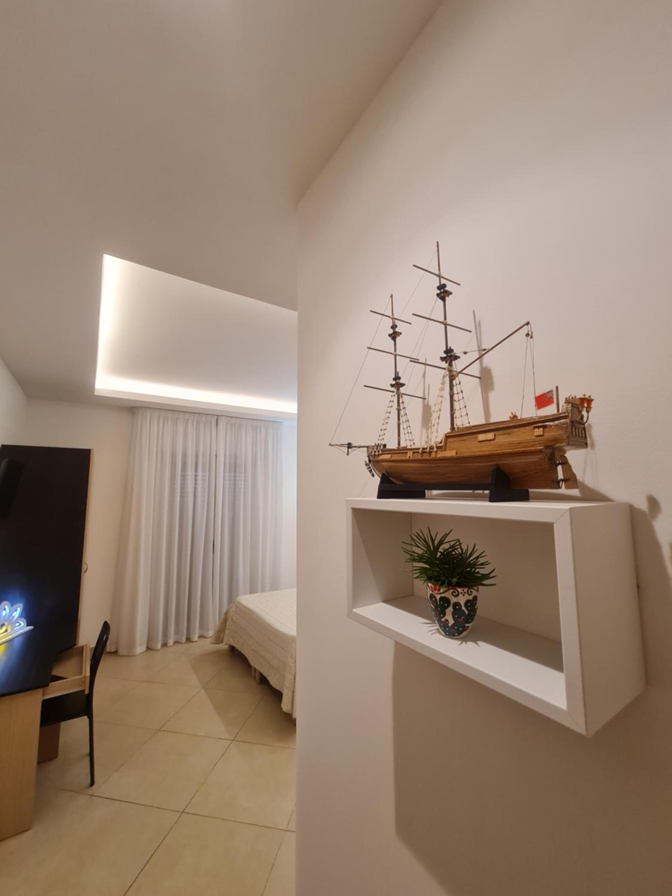 hotel room