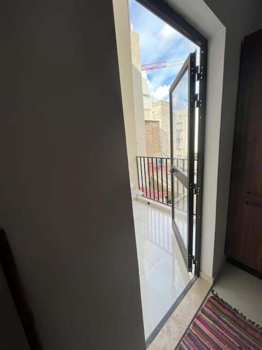 Duplex Maisonette with roof