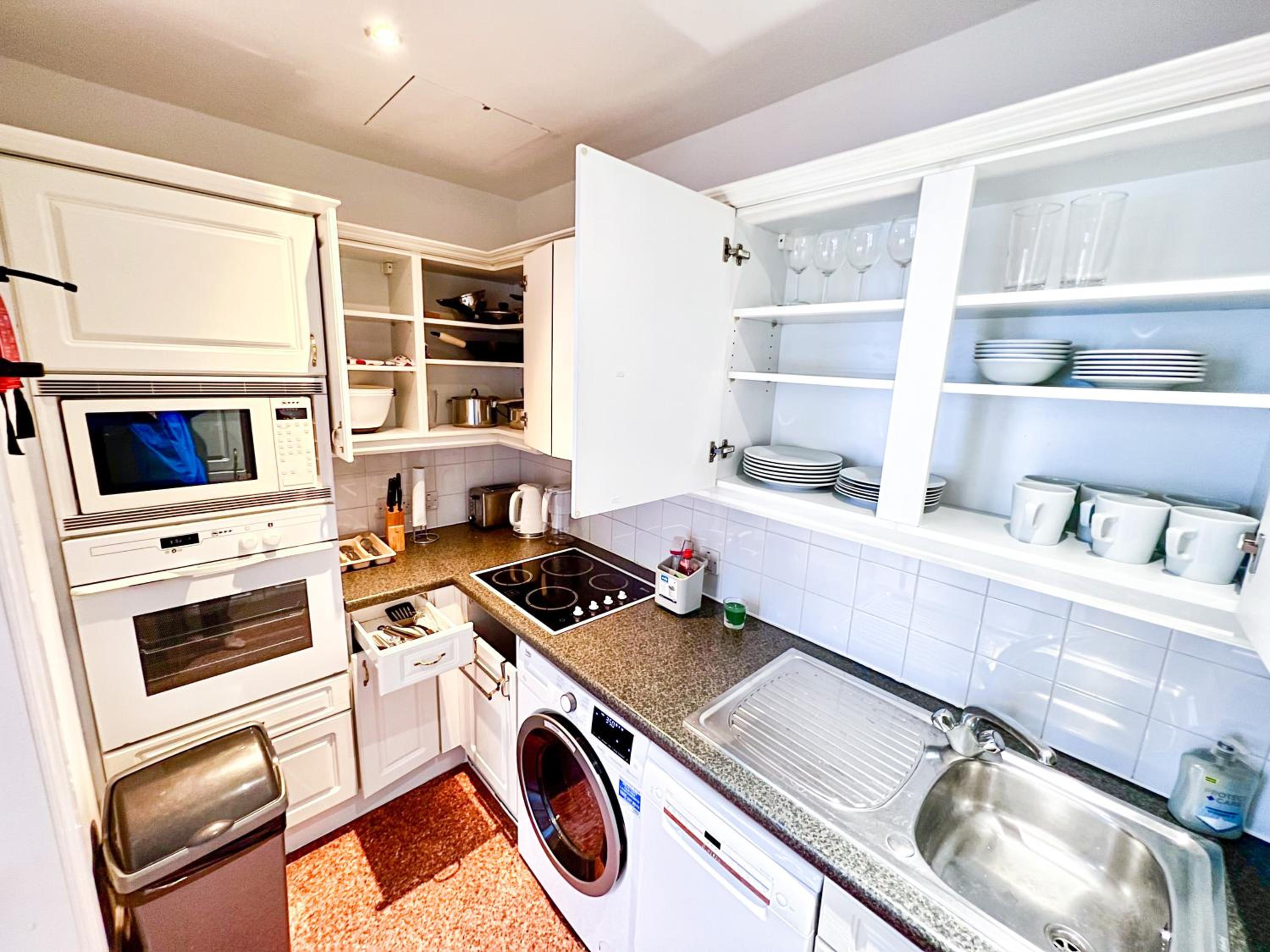 Deluxe Entire Apartment Between Covent Garden and St Pauls Cathedral