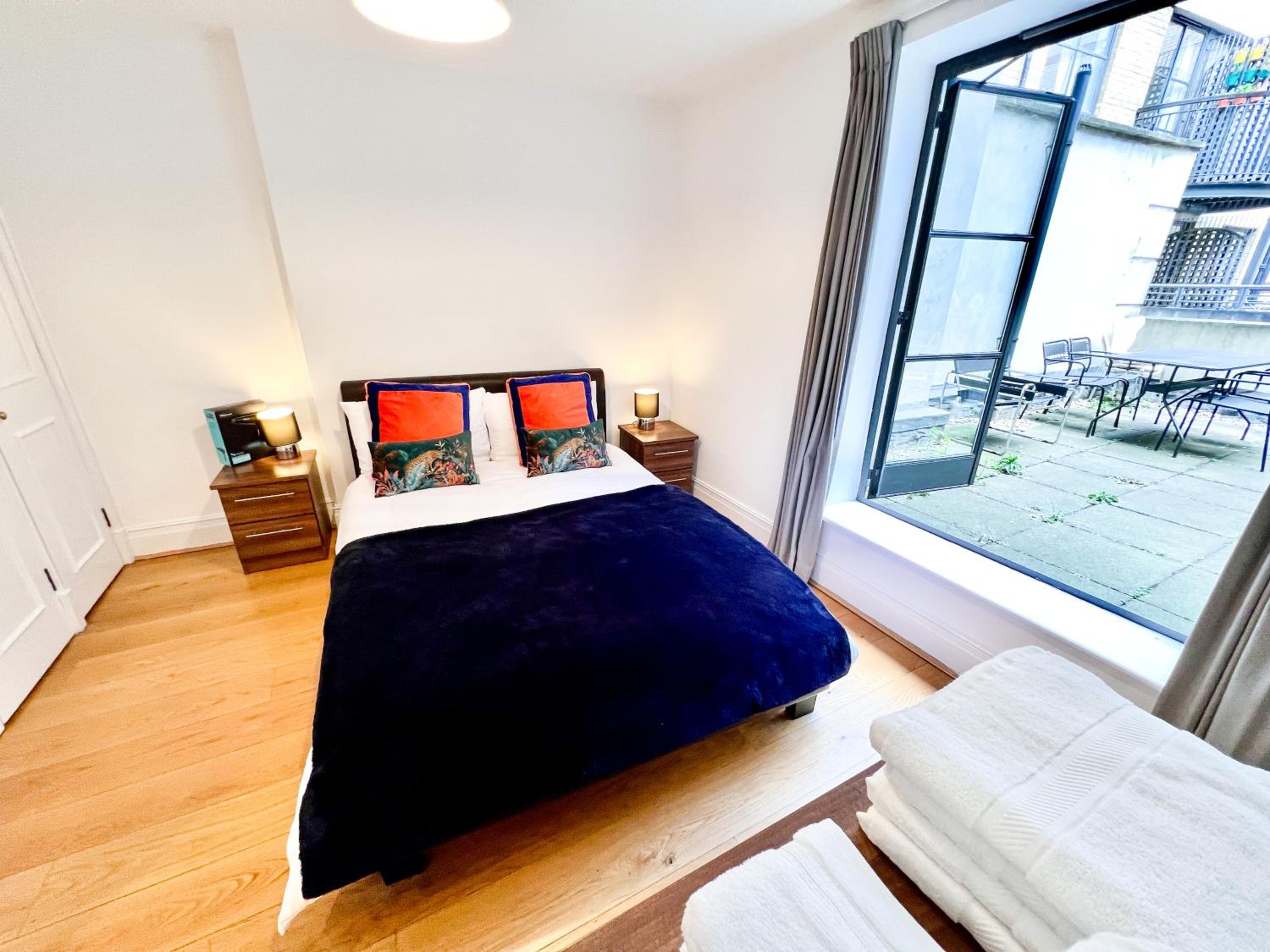 Deluxe Entire Apartment Between Covent Garden and St Pauls Cathedral