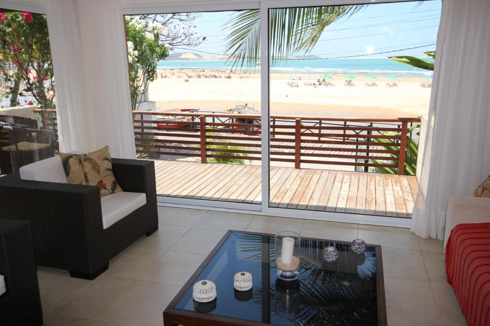 Casa Surucuá com localização espetacular frente à Praia do Centro de Pipa - 2 a 4 quartos suite