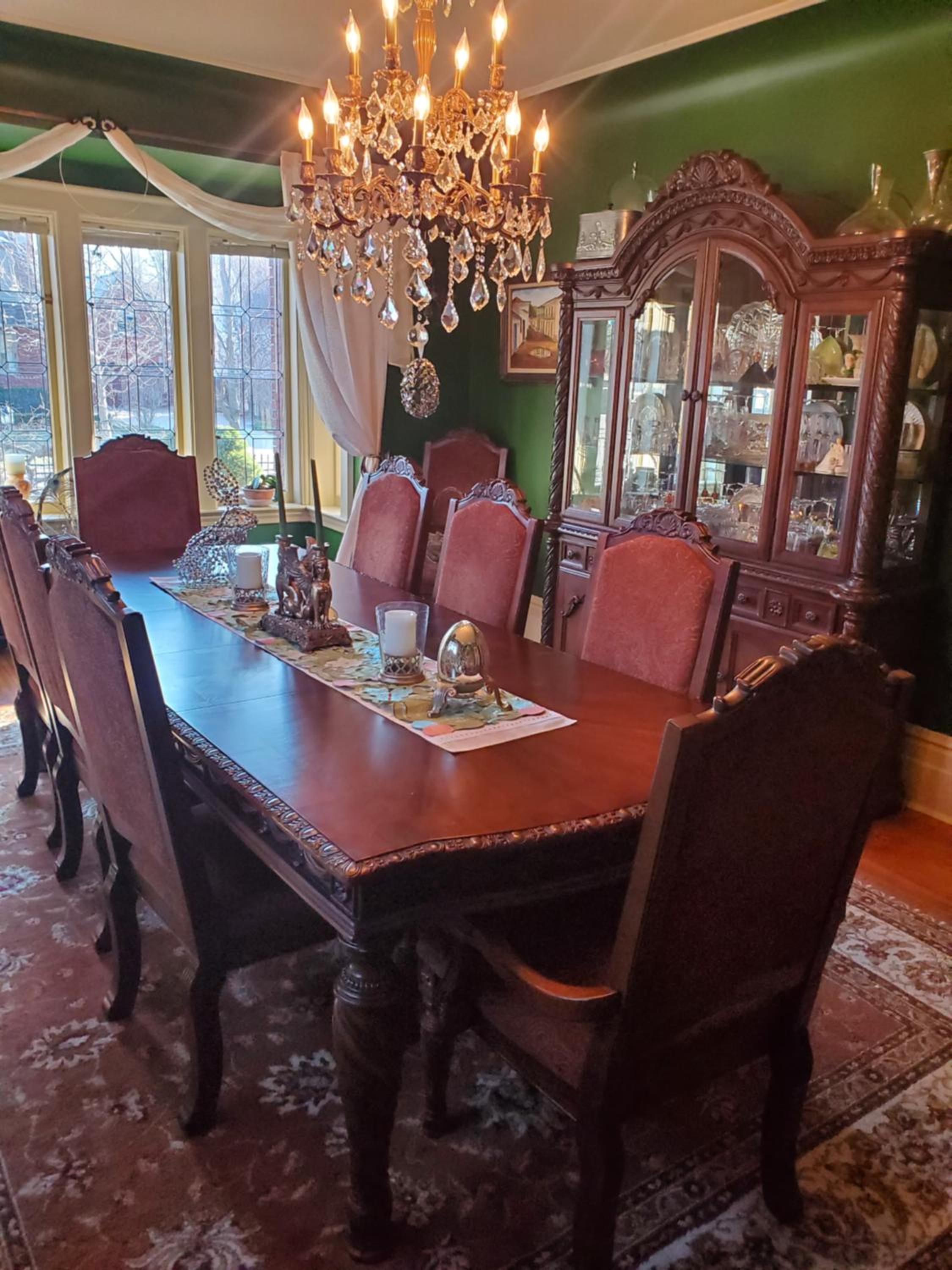 Avonview Manor