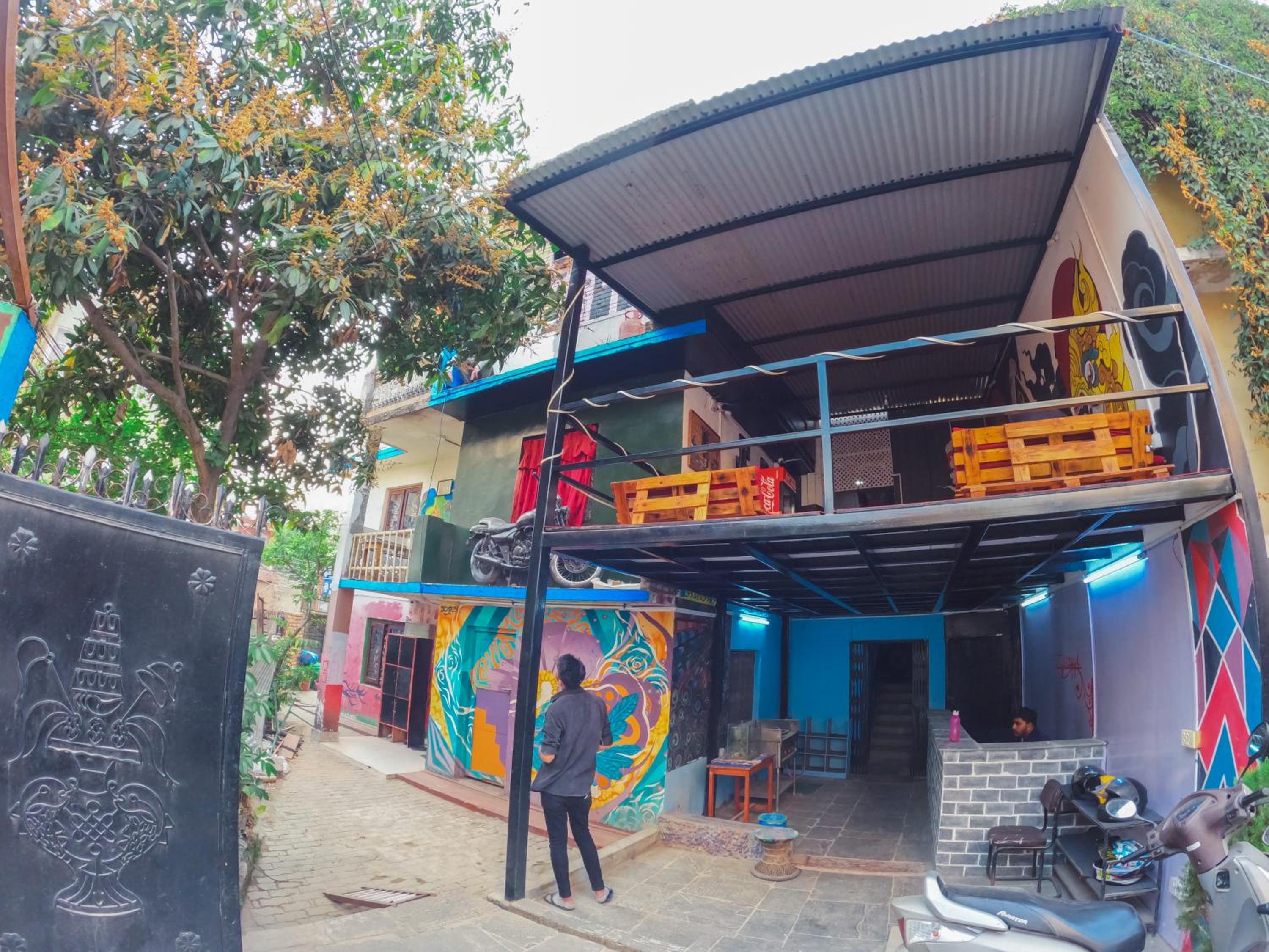Aarogya Hostel and Restaurant