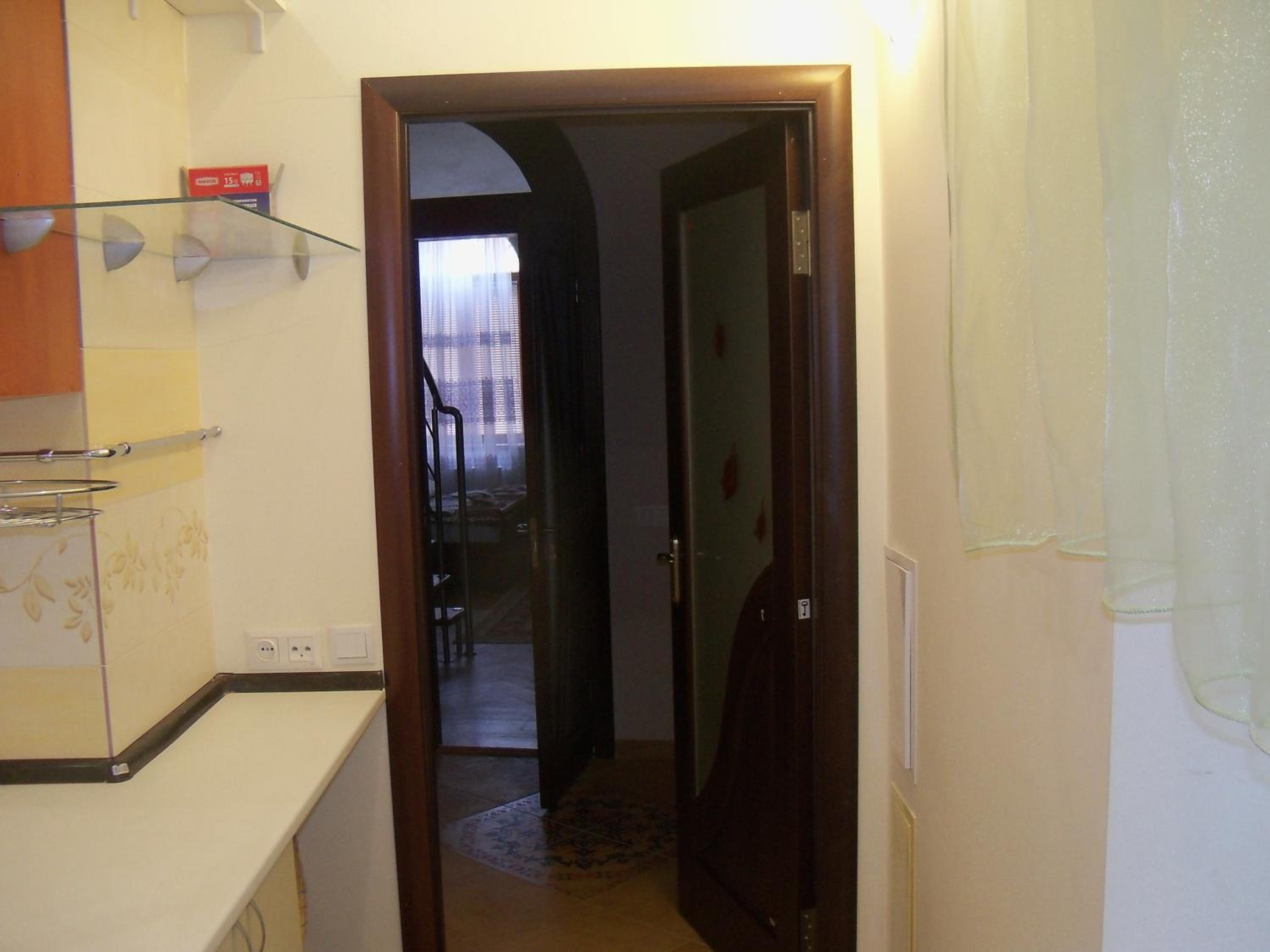 Apartment Roman