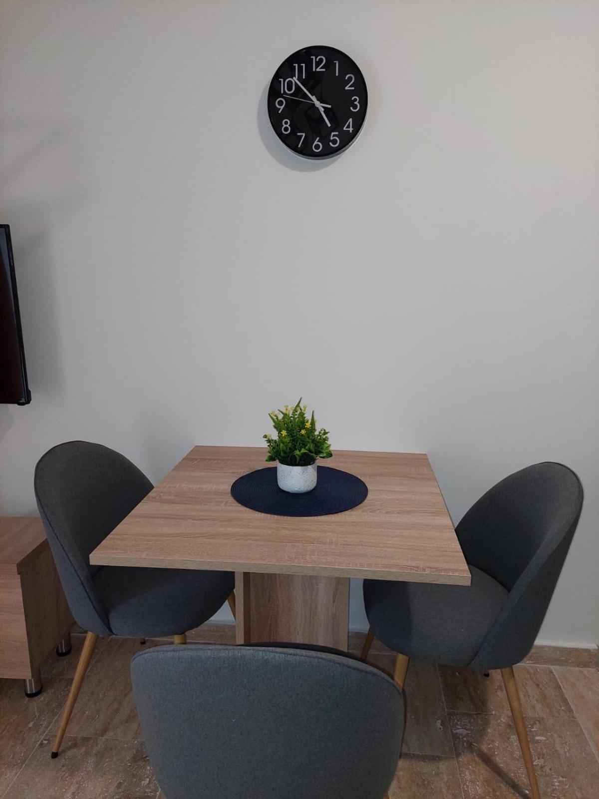 Apartman u ulici Breza view 2