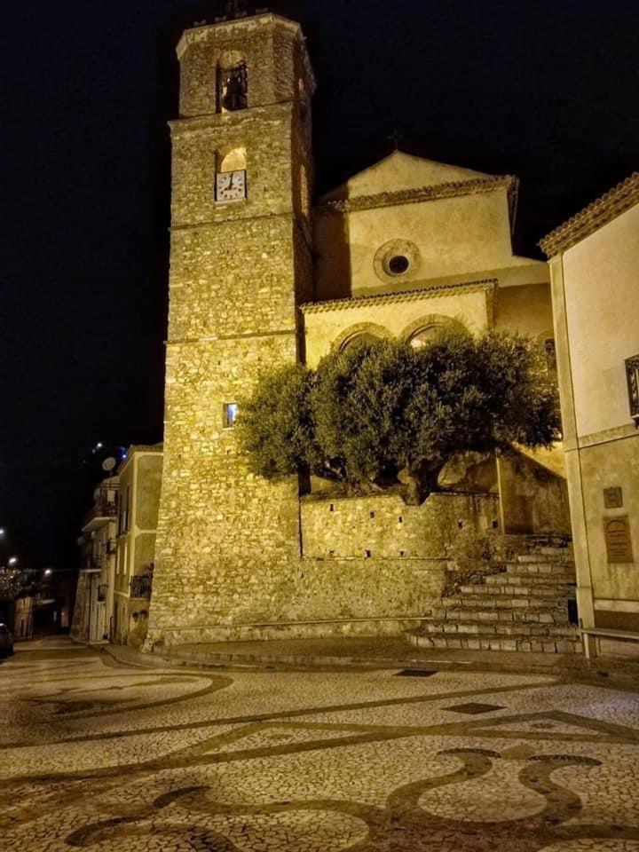 Photo 52